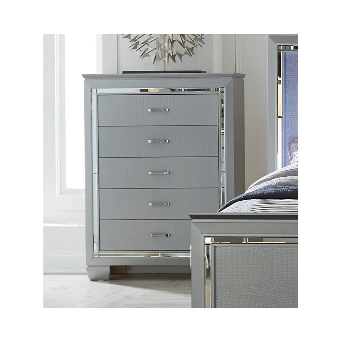 5 Drawer Wooden Chest V4567