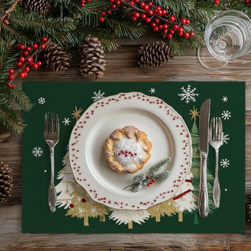 Christmas Placemats Set of 4 Green Z374668