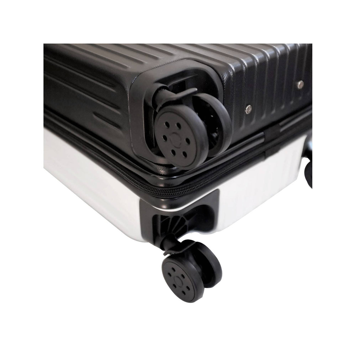 White 21 in. Carry-On Hardcase X366